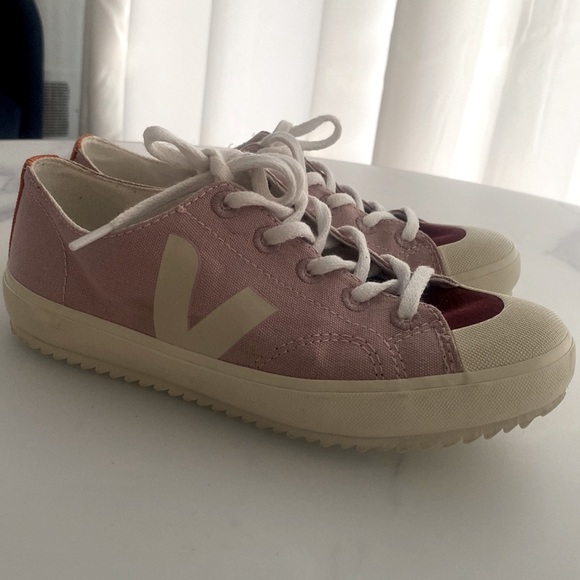 Veja size Eu 34 - Picture 1 of 5